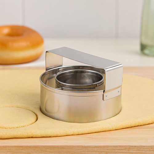 6.5 cm Stainless Steel Cookie Cutter with Handle, 1 Piece
